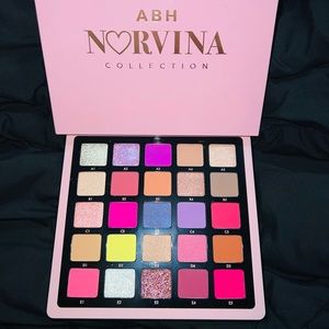 Norvina Pro Pigment Vol 4 by Anastasia Beverly Hills